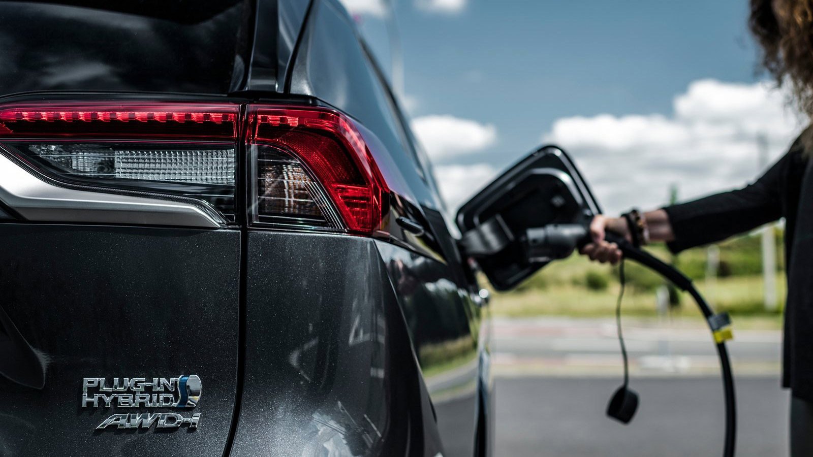 Toyota RAV4: SUVάρα σε προσφορά από την Toyota